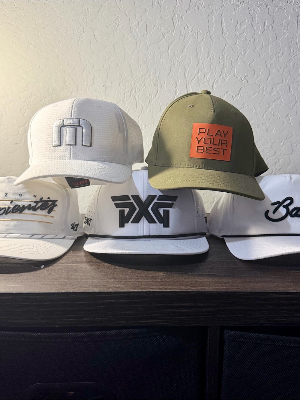 5 lot golf hats. PXG, Ping, Travis Mathew, Diamondbacks, Bad Birdie